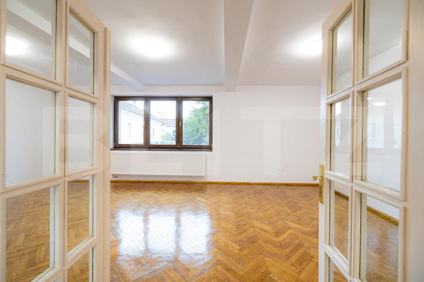 Spatiu comercial, 62 mp, zona Corneliu Coposu