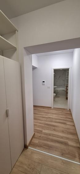 Prin Agentia Sedako-ap.1 cam+ parcare privata, Bloc IRIS ARMONIEI.