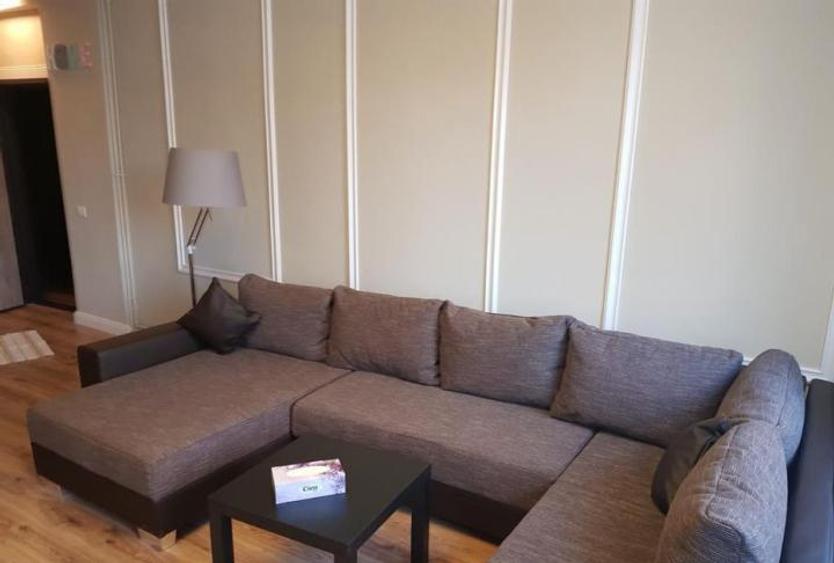 Închiriere Apartament 2 camere în Romana