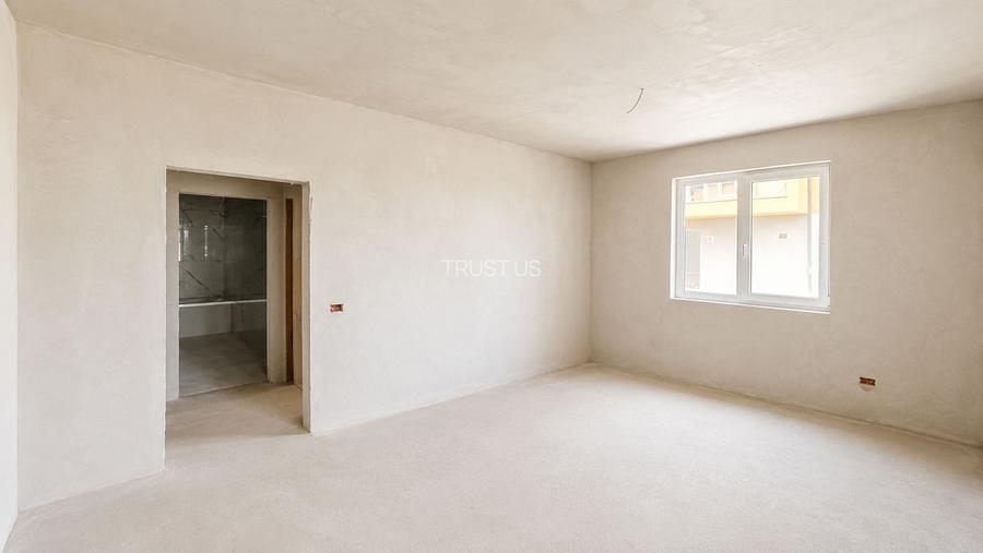 COMISION 0% | Apartament 3 camere | 80,36 mp | Curte 70 mp | Giroc - 2