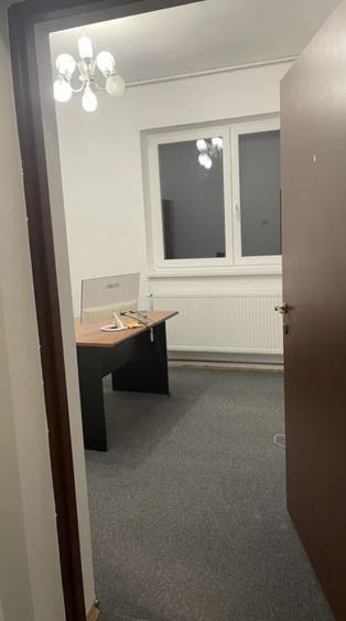 Casa de închiriat, 6 camere, 4 bai, zona Gheorgheni