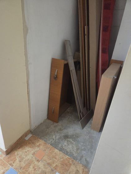 Drumul Taberei 3 camere metrou Raul Doamnei