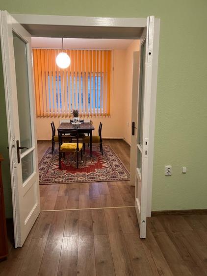 Apartament 2 Camere – ZONA CENTRALĂ – Parter cu Teren și Acces Exterior