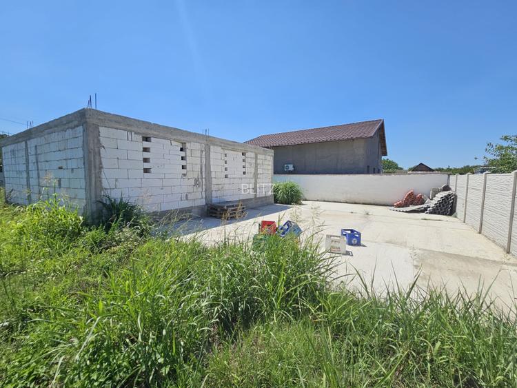 Teren intravilan cu construcție nouă, 1172 mp, zona Brădești - 5