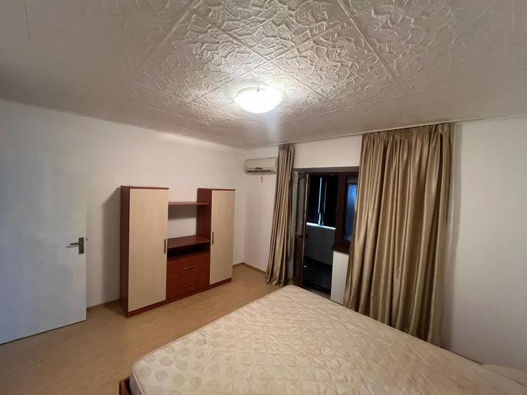 Apartament 2 camere, gaze la usa, garaj, Eforie Sud, la 300 m de plaja,71900 eur