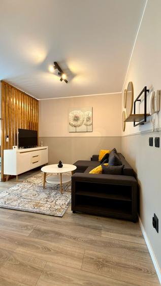 Apartament 2 camere | Prima închiriere | Doamna Stanca | Parcare