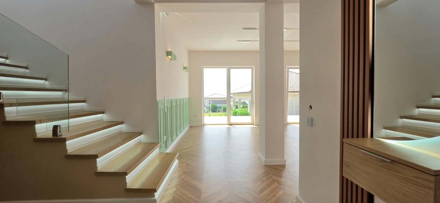 Casă de vânzare, zona dealurile Oradiei-CV0533