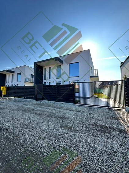 Casă individuala Berceni | 4 Camere | 130 mp Utili | Curte | Comision 0%