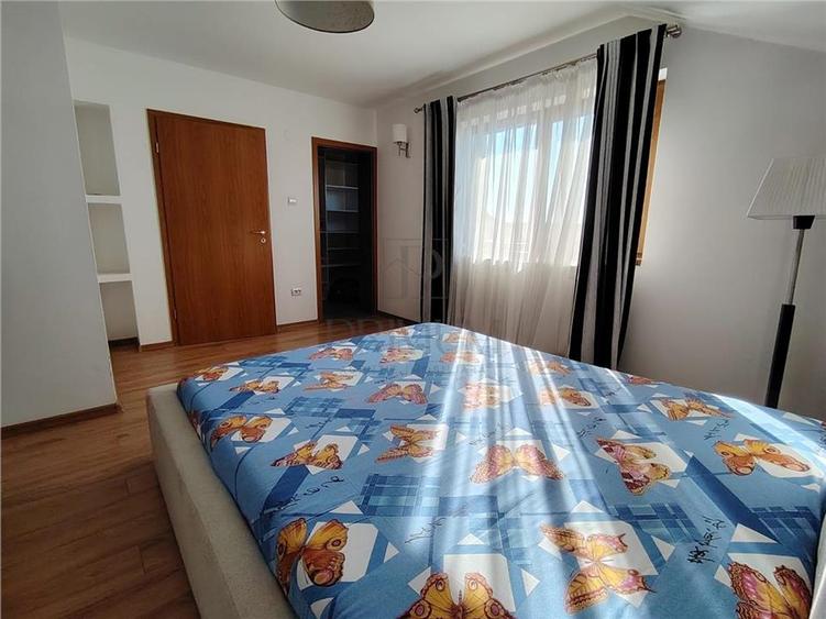VILA GENEROASA CU 5 CAMERE IN MOSNITA NOUA - 220 MP UTILI - DRESSING IN POD
