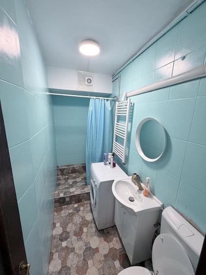 Apartament cu 2 camere de inchiriat Ultracentral-metrou Universitate