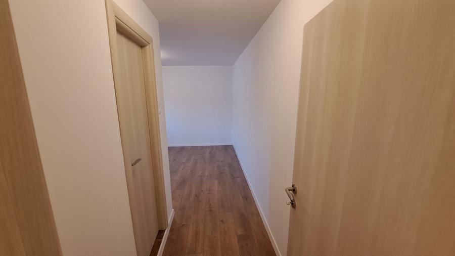 Lacul Tei-Barbu Vacarescu, 2 camere de inchiriat, prima inchiriere, 4/4, renovat