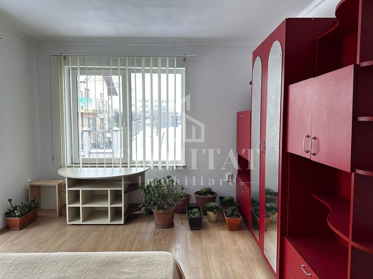 Apartament la vilă | 3 camere | Parcare | Buna Ziua