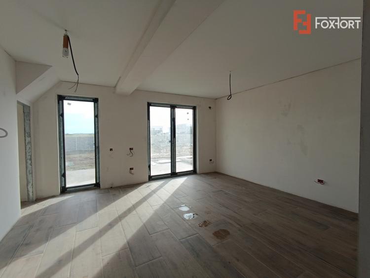 Casa insiruita cu 3 camere, 90 mp utili si teren de 300 mp, zona Giroc