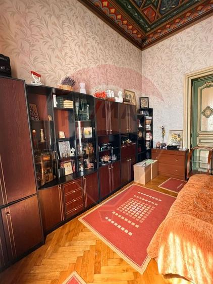 Apartament cu 3 camere de închiriat în zona Garii