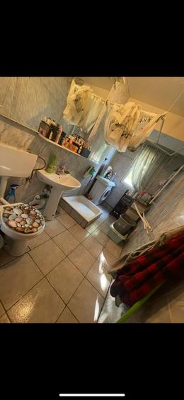 Apartament cu 2 camere, parter cu balcon si logie