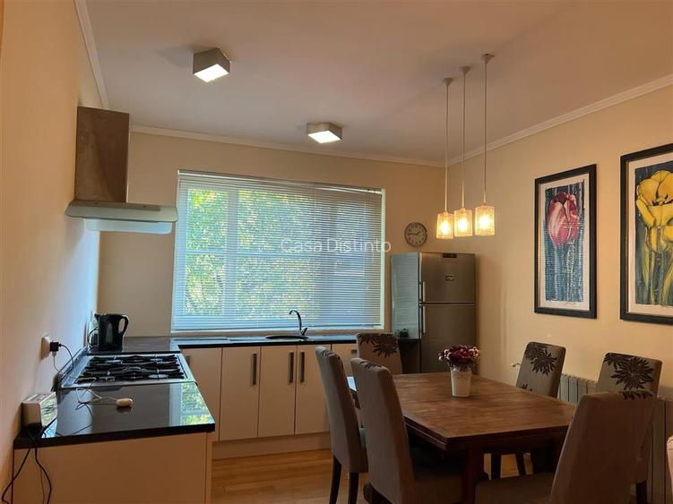 Apartament cu trei camere Petru Maior