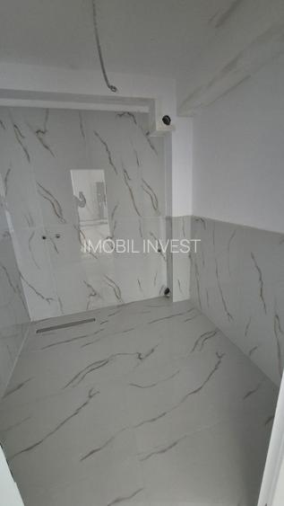 Apartament de vânzare cu 3 camere, bloc nou, etaj 2, parcare inclusă - 2