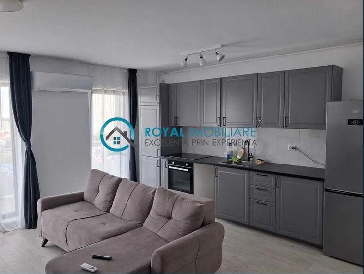 Royal Imobiliare - Vanzare apartament 3 camere zona Vest