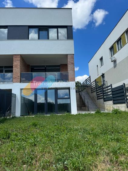 Duplex 4 camere, 160 mp utili, curte și 2 parcări - Iris