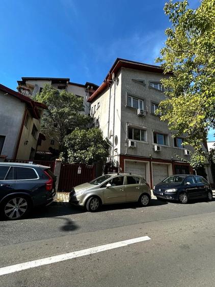 Vilă tip duplex de închiriat | Spatiu birouri | Curte si parcare