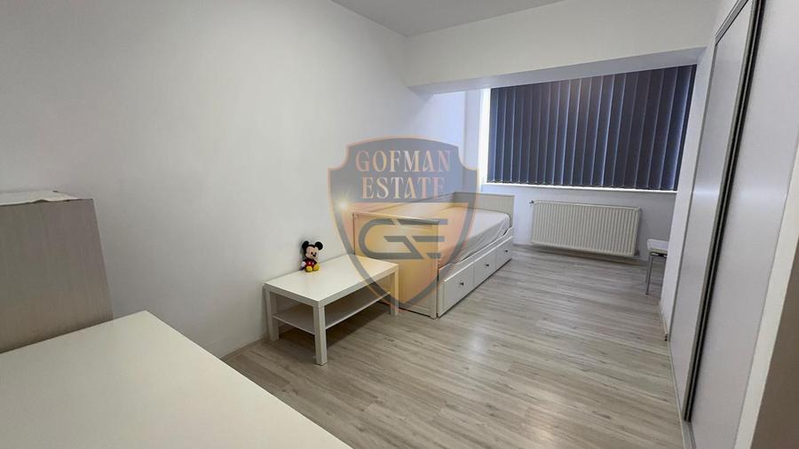 Garden apartament 170 mp 3 camere Faleza Nord Pescarie vedere la mare, curte