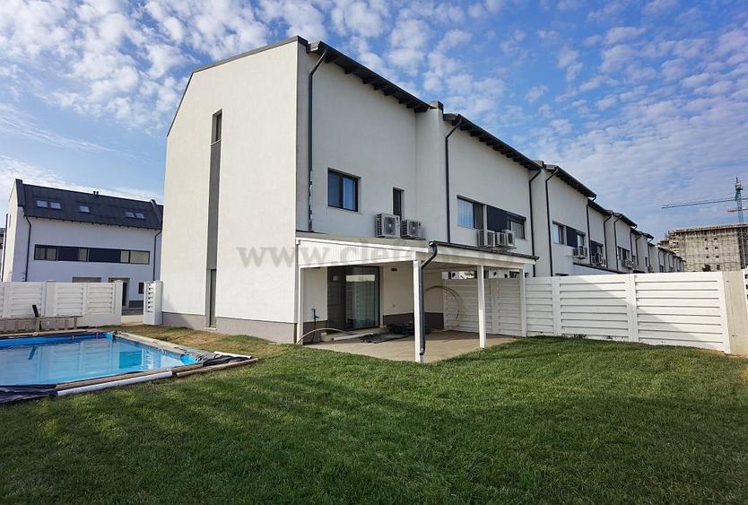 Vila cu Piscina in apropiere de Scoala Americana