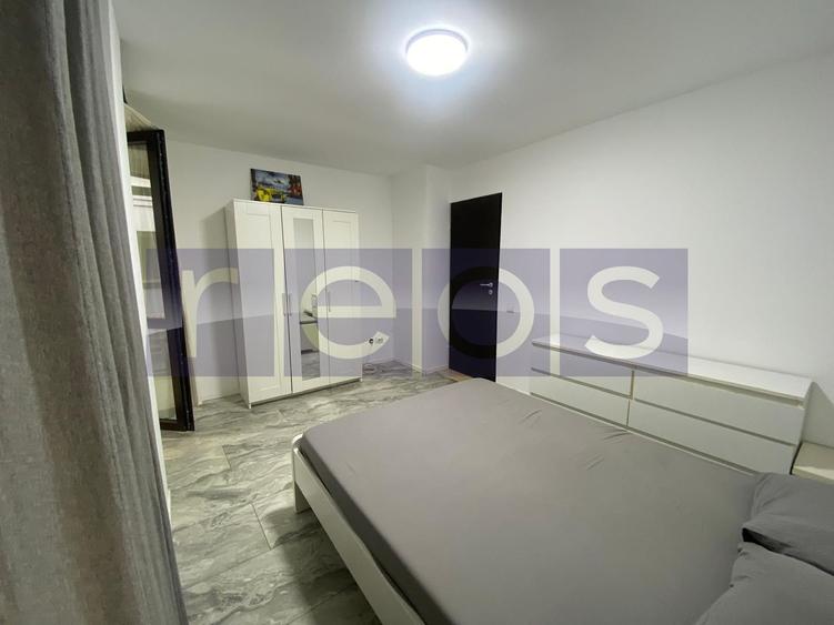 DE VANZARE APARTAMENT 2 CAMERE DECOMANDAT LIFT CENTRALA PROPRIE PARC SEBASTIAN