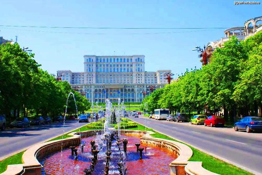 3 CAMERE DE VANZARE BD. UNIRII, FANTANI, CASA POPORULUI!