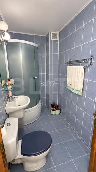 Oportunitate-apartament cu 4 camere, 2 băi și balcon in Oraștie, zonă excelentă. - 9
