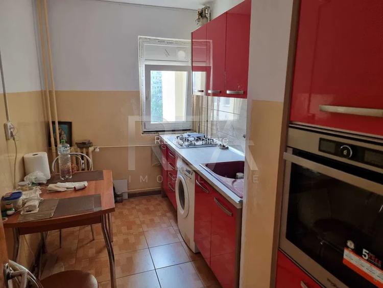 3 Camere Campia Libertatii , semidecomandat