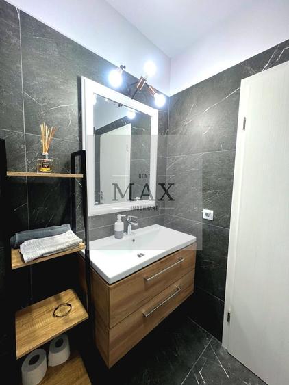 Apartament de închiriat, 3 camere, Et 2, balcon, garaj subteran, Baciu