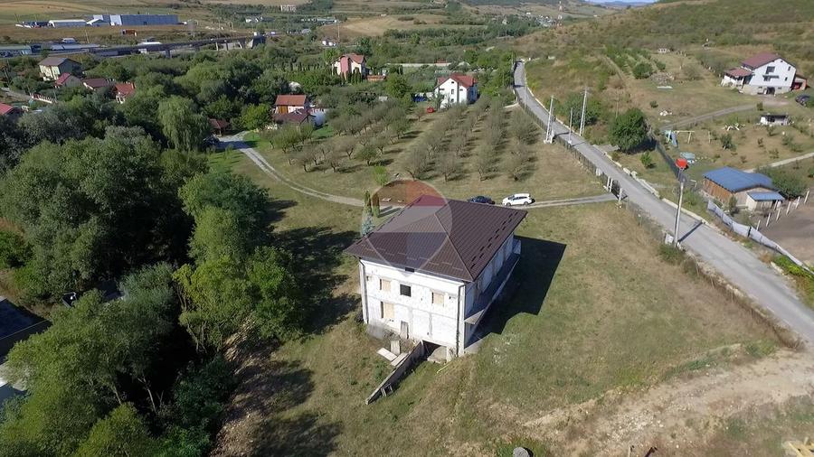 Investiție cu multiple destinații, zona Sun Garden - 18 camere