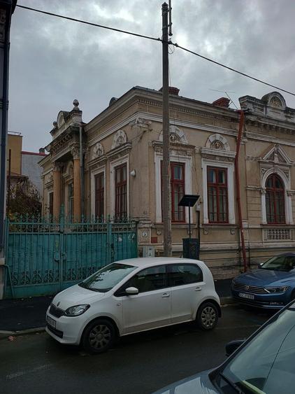 Vila  190 mp