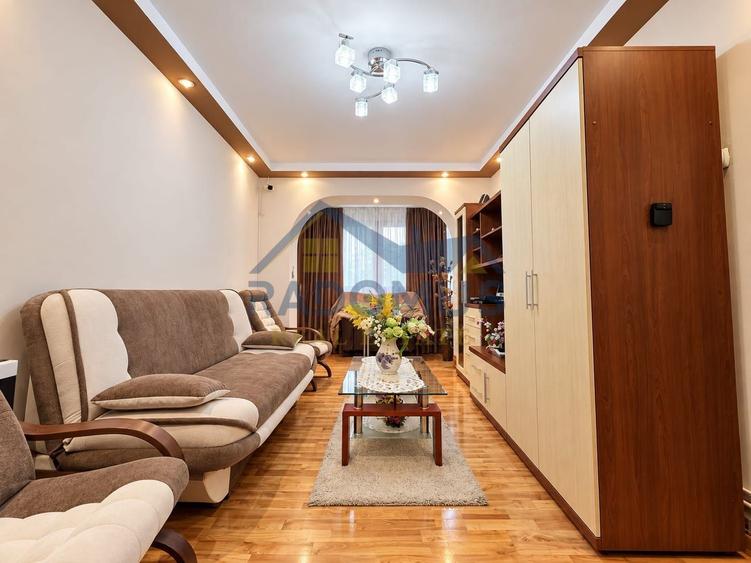Apartament Dublu - 5 camere - 100 mp Utili - 2 boxe - Mihai Bravu