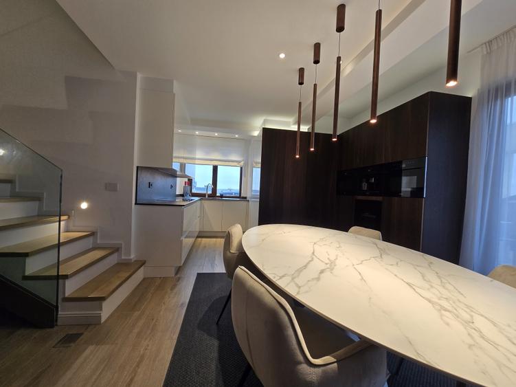 Pentouse 4 camere, Centru Palas Mall