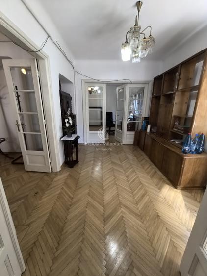 Parter Piata Dorobanti Birouri