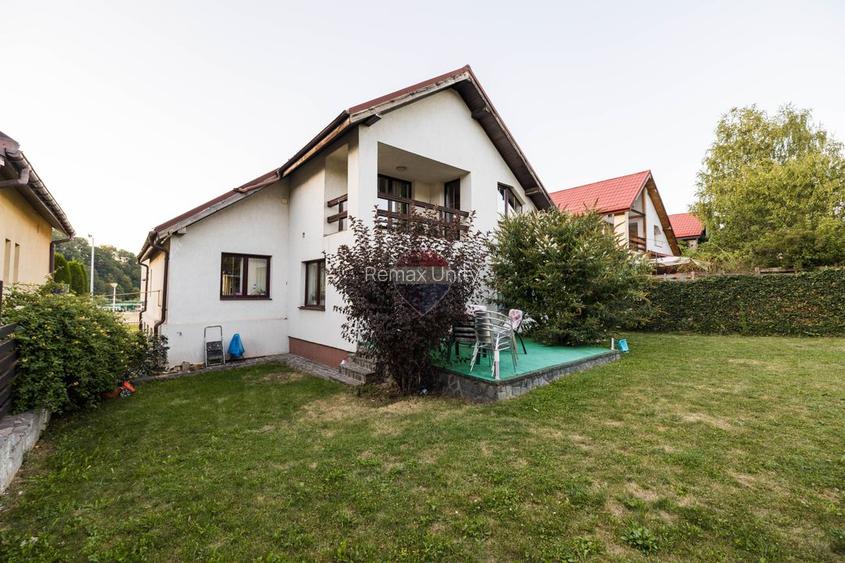 Casă de închiriat cu grădină, terasă și garaj | BUNLOC - 35