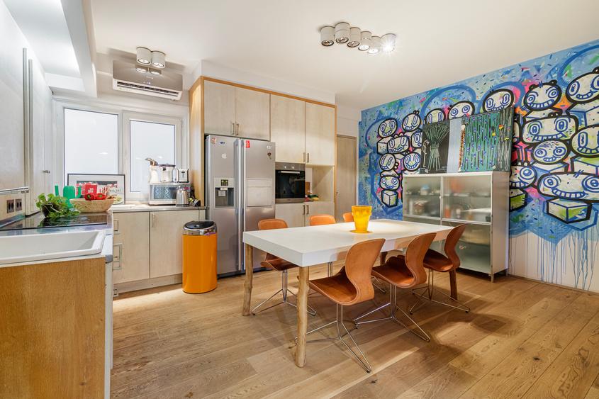 Apartament spectaculos cu 3 camere - Strada Mircea Vulcănescu
