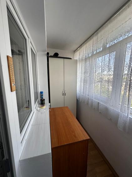 Apartament cu 2 camere decomandat, etajul 6/10, zona Alexandru cel Bun