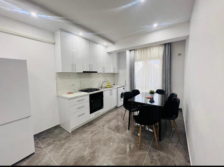 Apartament mdern de inchiriat ,2 camere, bloc nou, Radauti