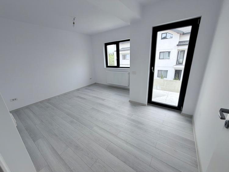 Casa la cheie P+1+M. 7 camere. Pozitie stradala