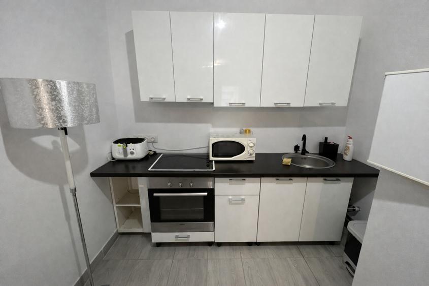 Apartament cu o cameră zona Lunei