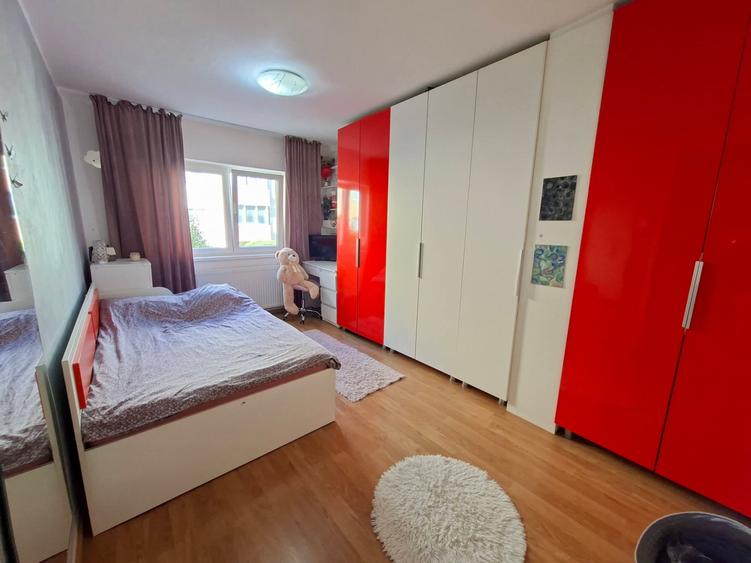 Apartament cu 3 camere - etajul 1, Cartierul Magurii