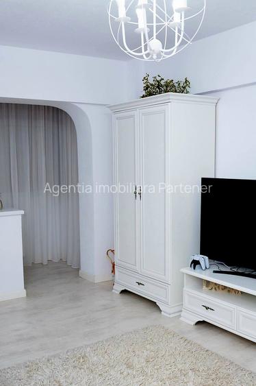 2 camere Eremia , RENOVAT / mobilat / utilat , finisaje superioare ! - 4