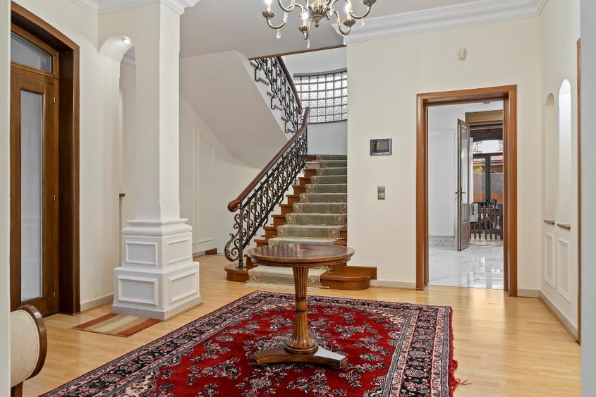 Vila Ansambu Exclusivist -langa British - Pipera - Acces  din Erou Iancu Nicolae
