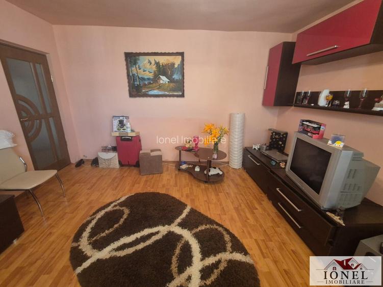 Apartament doua camere de vanzare in Ocna Mures