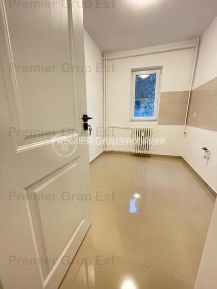 Spatiu comercial RENOVAT  - Podu Ros, 50mp - 2