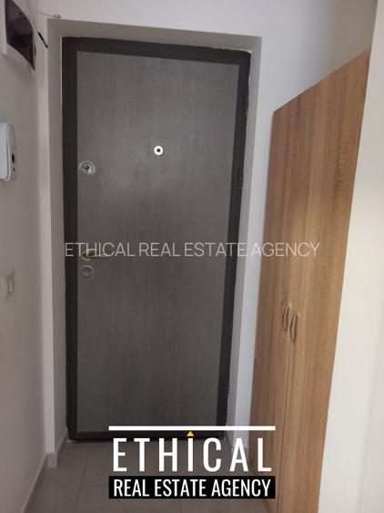 Garsoniera moderna Militari Residence, bloc nou, balcon inchis 299 e - 9