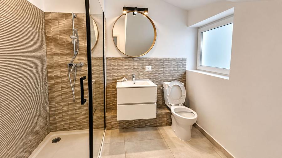 First Rental | Executive 3-Room Residence | 100 sqm | Garden