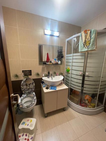Apartament decomandat 4 camere, 97.83 mp - zona McDonald's